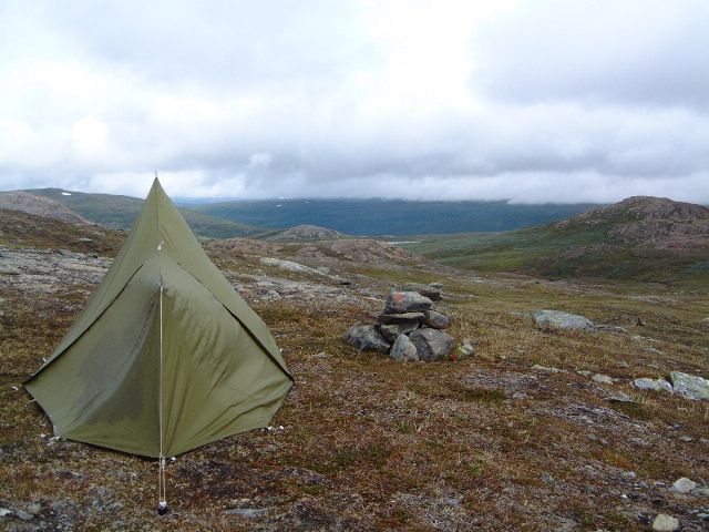 20040727/Teltutsikt mot Kruttfjellet.jpg